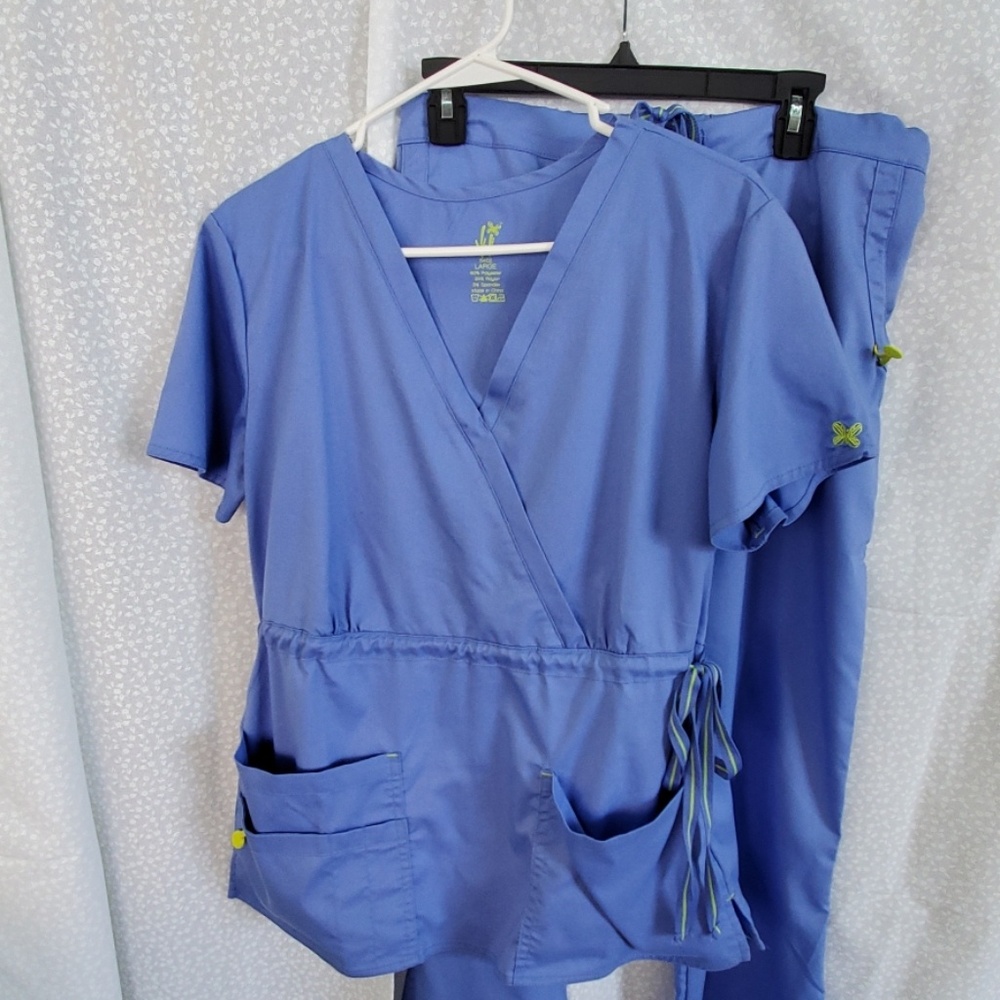 Ciel Blue Scrub Set